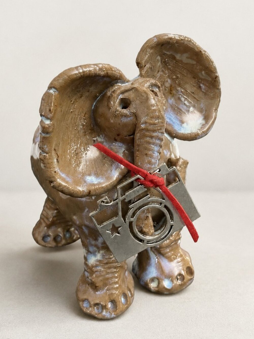 Vintage Studio Pottery Elephant Photographer Figurine Camera Charm 6"
